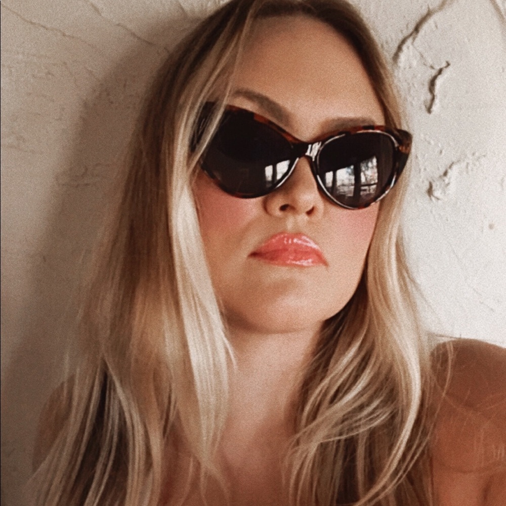 Chic Tortoise Shell Style Cat Eye Sunnies - Picture 6 of 15